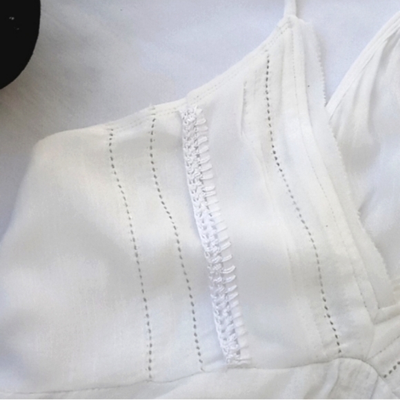 Iro Chana Top - Picture 6 of 10